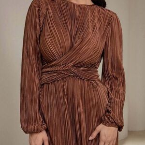 Elegant Brown Pleated Dress